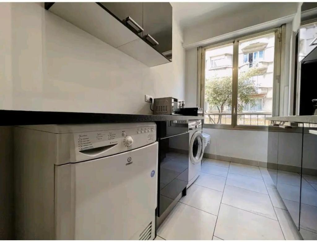 Appartamento - Promenade Des Anglais - Climatise, 4 Pers Nizza Esterno foto
